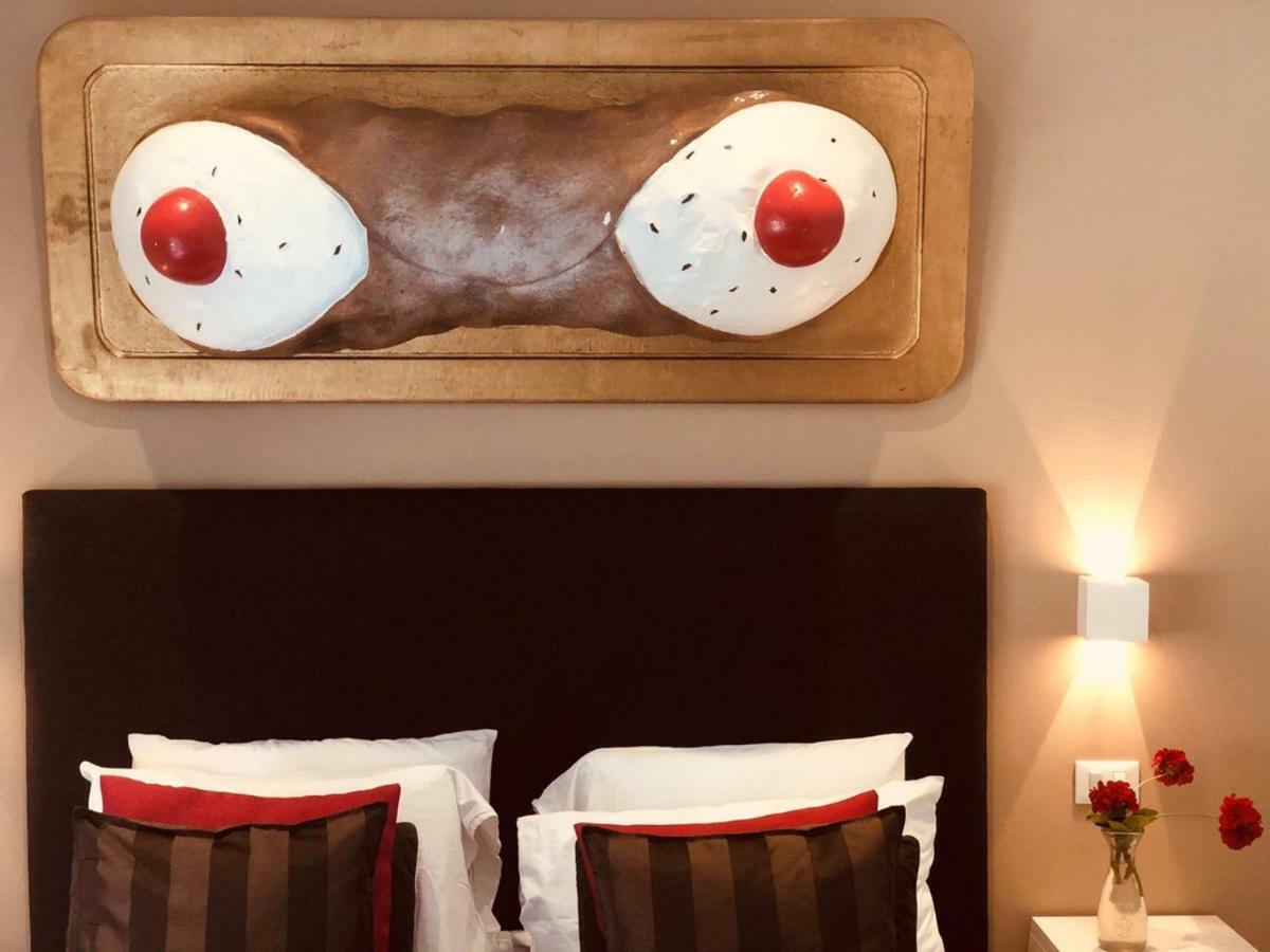 B&B Antichi Colori Cinisi Eksteriør billede